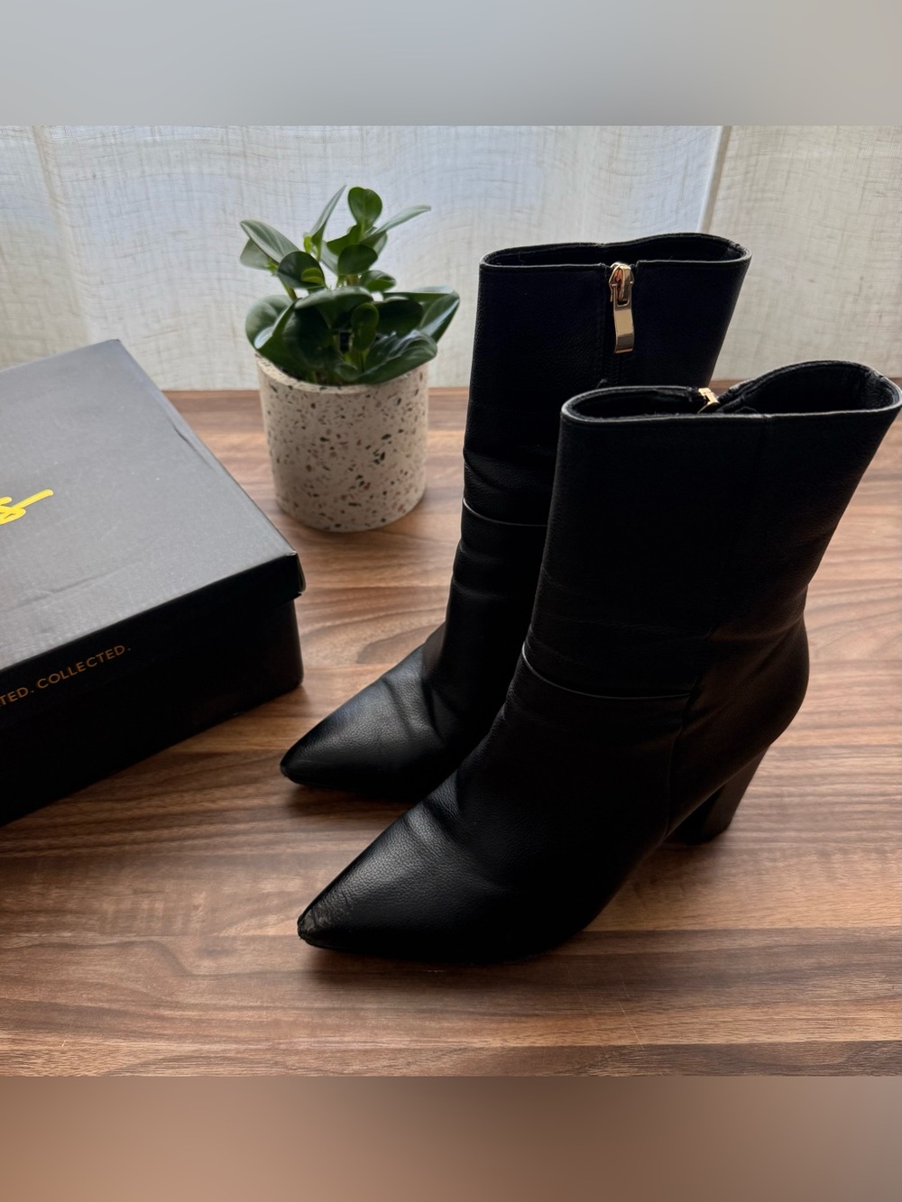 Lulus Dawson Black Pebble Pointed-toe Mid Calf Boots - Size 6.5